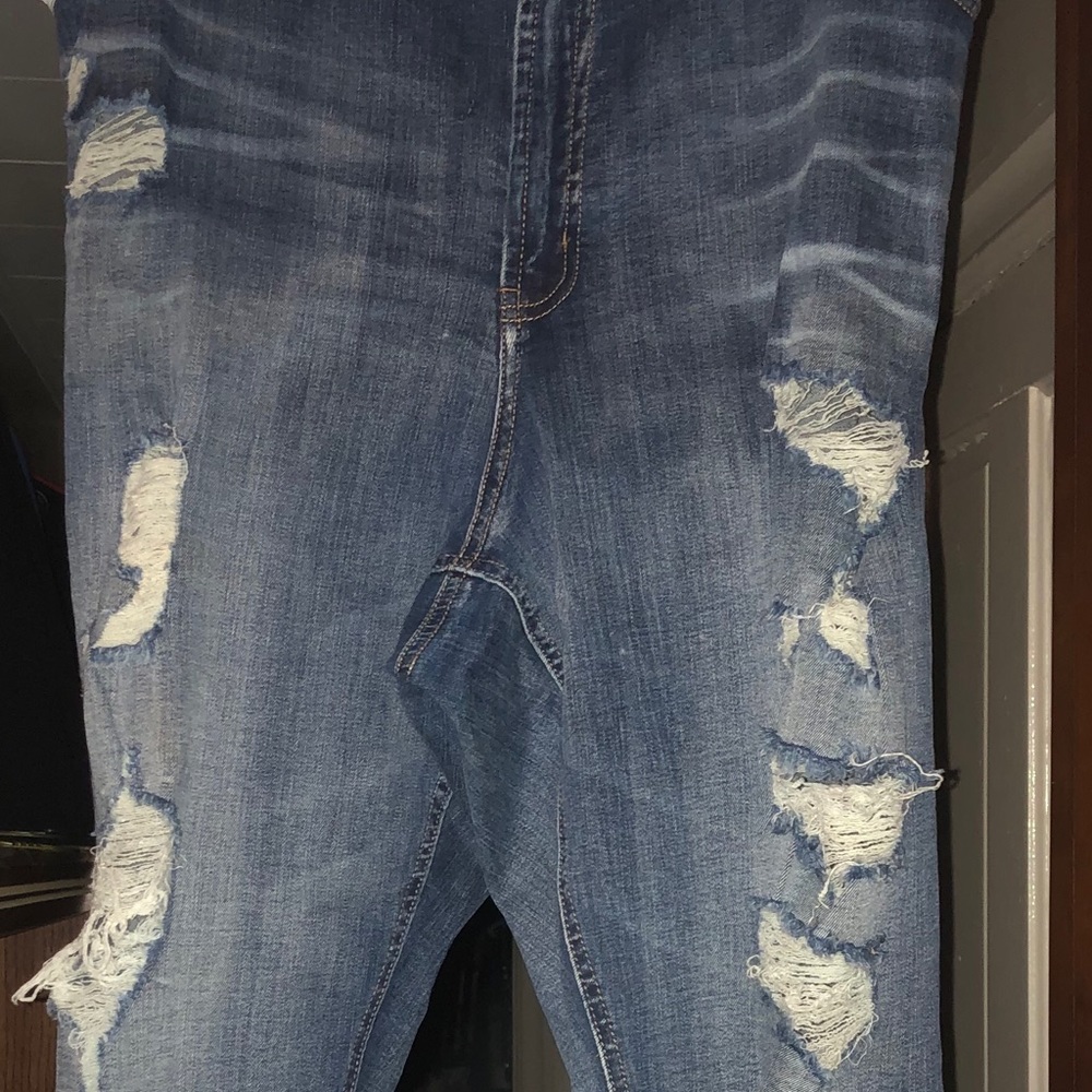 Plus size distressed skinny jeans